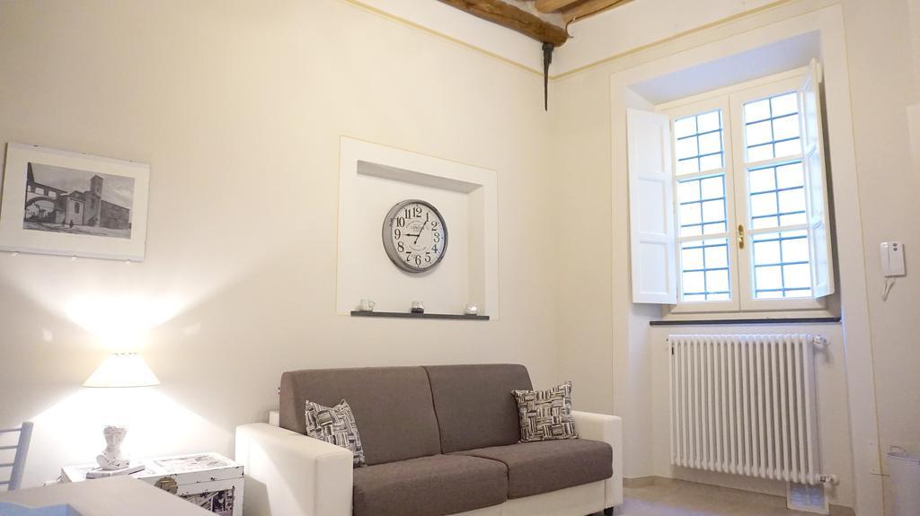 Alessandra Apartment Lucca Buitenkant foto